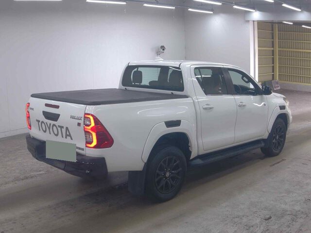 2023 Toyota Hilux Z GR Sport 4WD auction photo 5