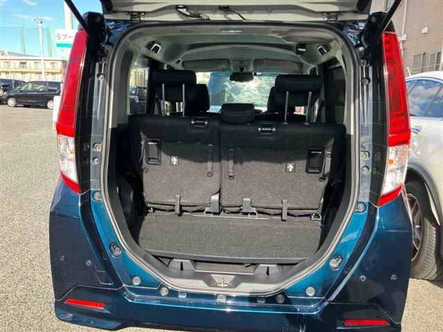 2019 Toyota Roomy カスタムG-T auction photo 10