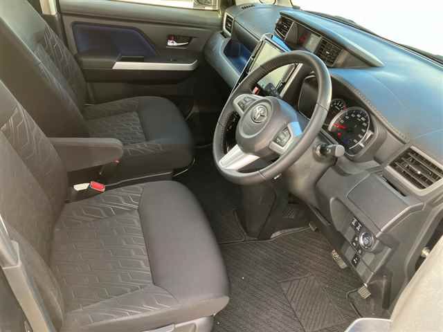 2019 Toyota Roomy カスタムG-T auction photo 7