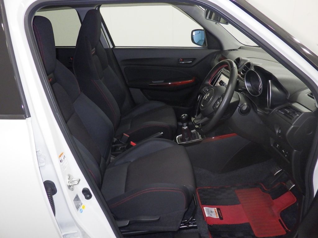 2020 Suzuki Swift sports auction photo 6