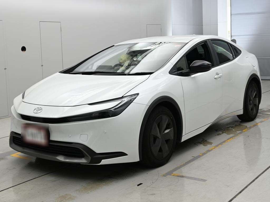 Japan Auction Vehicles 14 2023 Toyota Prius U auction photo