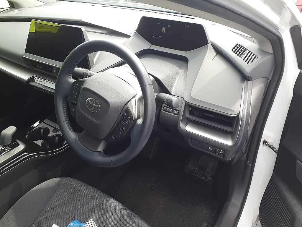 2023 Toyota Prius U auction photo 9
