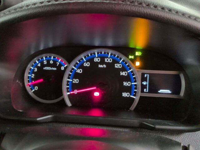 2025 Toyota Roomy Custom G-T auction photo 6