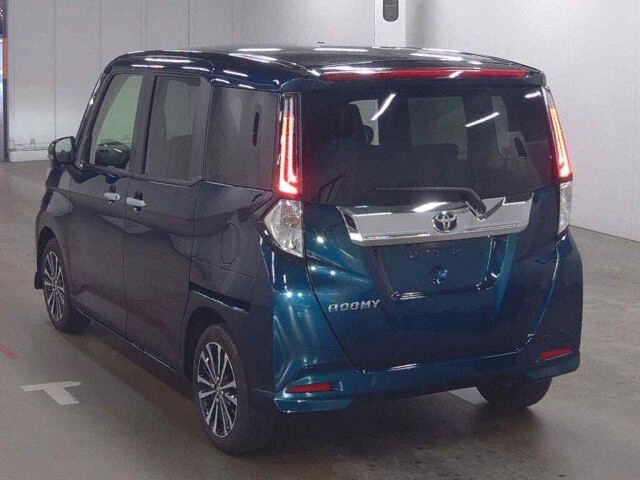 2025 Toyota Roomy Custom G-T auction photo 2