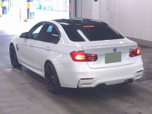 2015 BMW M3 auction photo 2