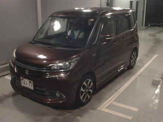 2017 Suzuki ソリオバンディット Hybrid MV auction photo 4