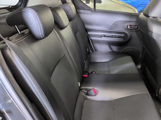 2013 Toyota Aqua GブラックソフトレザS auction photo 6