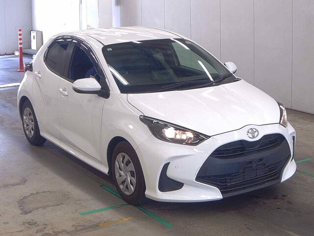 2023 Toyota Yaris X Japan auction vehicle