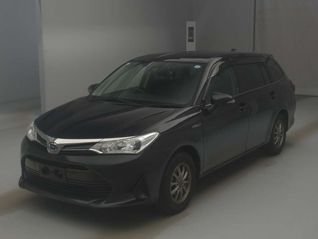 2018 Toyota Corolla Fielder Hybrid G Japan auction vehicle