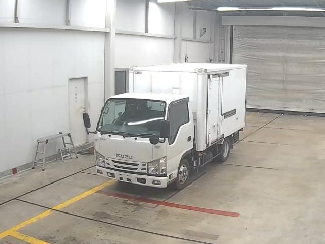 Japan Auction Vehicles 10 2016 Isuzu Elf 冷蔵・冷凍車 auction photo