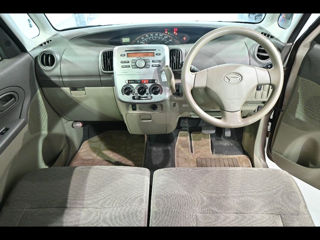 2011 Daihatsu Tanto X auction photo 3