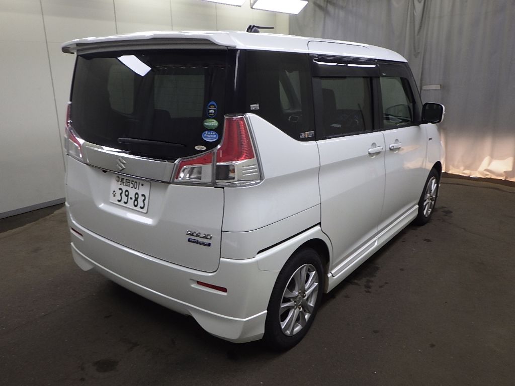 2016 Suzuki Solio 4WD ハイブリッドMZ auction photo 2