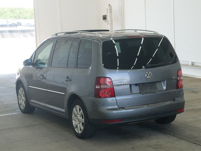 2007 Volkswagen VW ゴルフトゥーラン TSIハイライン auction photo 2