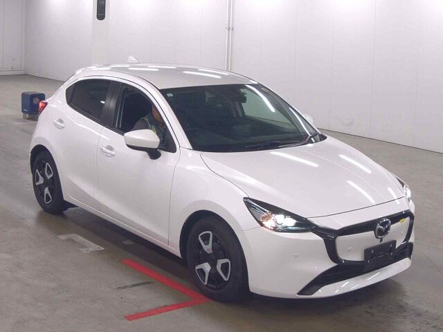 Japan Auction Vehicles 8 2023 Mazda 2 15 BD auction photo