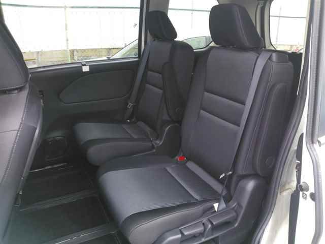 2022 Nissan Serena e-パワーハイウェイスターV auction photo 9