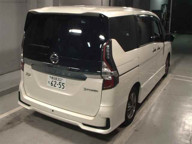 2022 Nissan Serena e-パワーハイウェイスターV auction photo 5