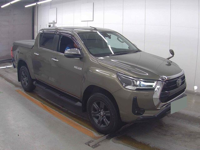 2022 Toyota Hilux Z 4WD Japan auction vehicle