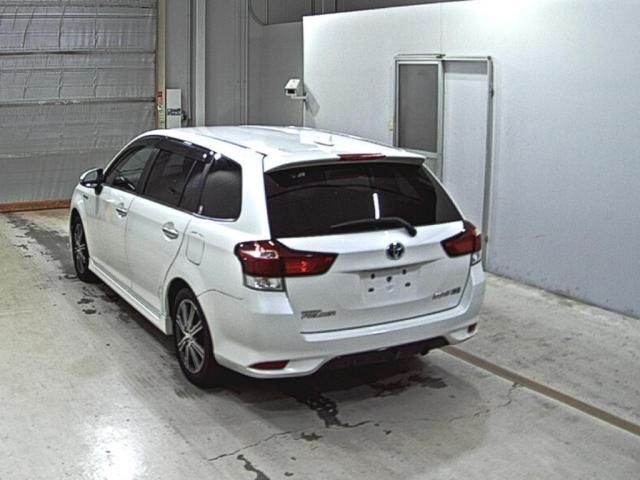 2015 Toyota Corolla Fielder Hybrid G ​​Double By B auction photo 2