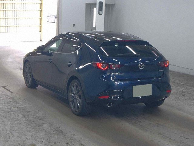 2020 Mazda 3ファストバック 15Sツーリング auction photo 2