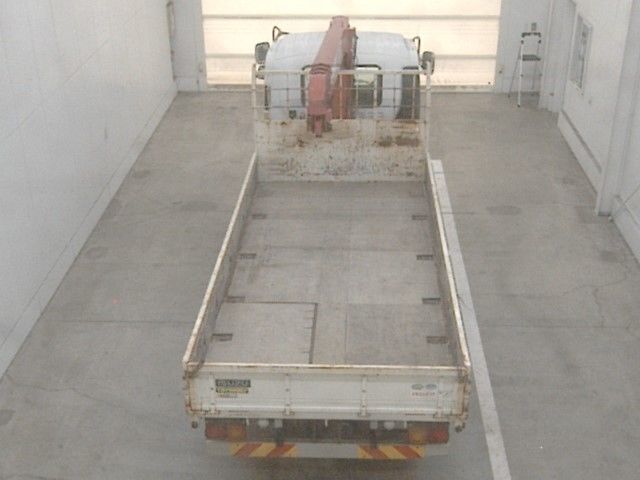 2017 Isuzu Forward With crane auction photo 3