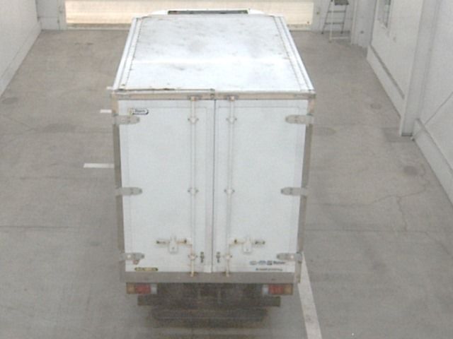 2016 Isuzu Elf 冷蔵・冷凍車 auction photo 3