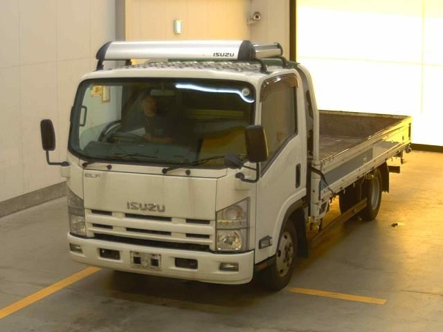 2013 Isuzu Elf Flatbed Japan auction vehicle