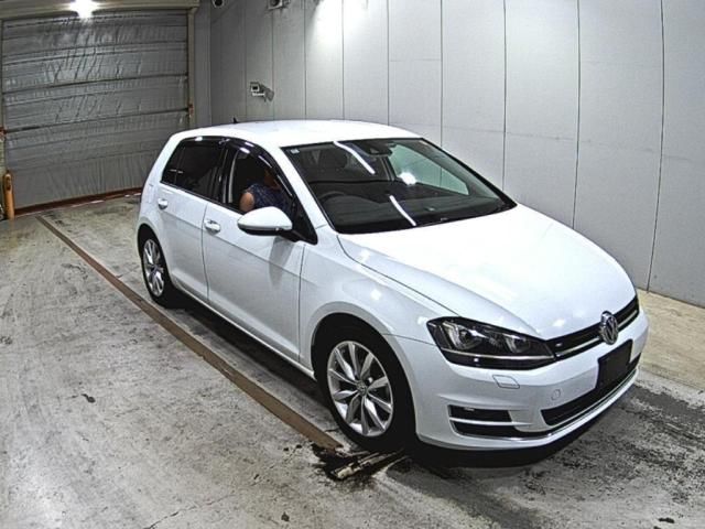 2014 Volkswagen ゴルフ TSIハイラインブルーモーションテクノロジー Japan auction vehicle