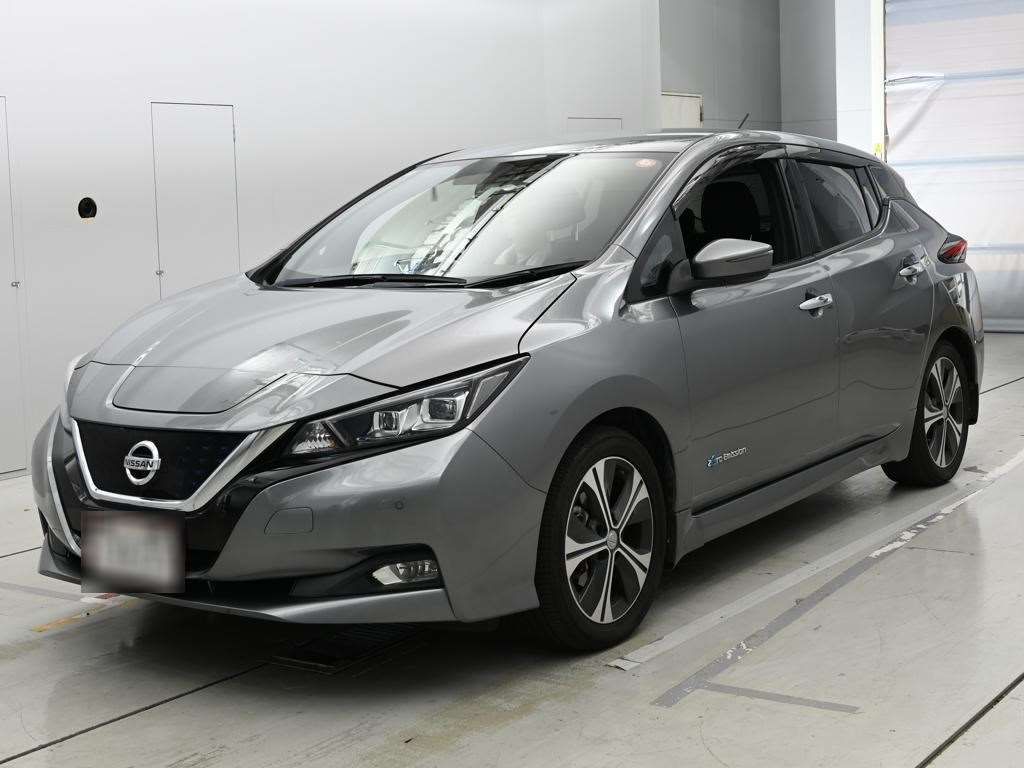 2018 Nissan Leaf X ジュウマンダイキネンシャ Japan auction vehicle