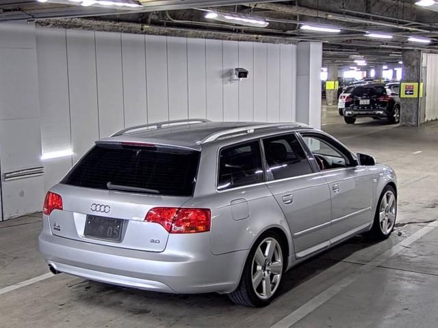 2007 Audi A4 Avant 2.0 Attraction auction photo 3