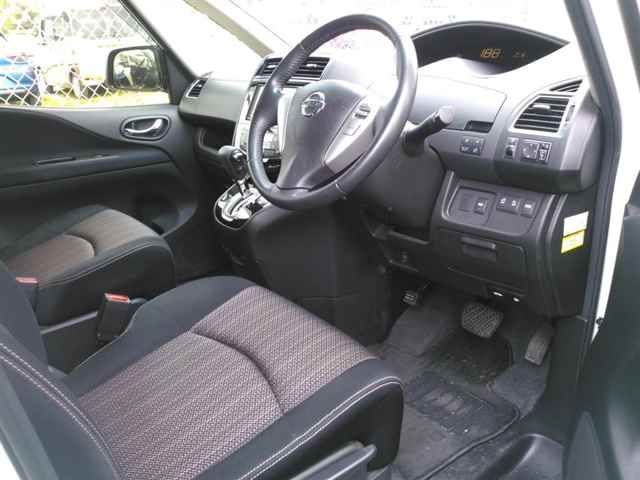 2014 Nissan Serena ハイウェイスターSハイブリッド auction photo 3