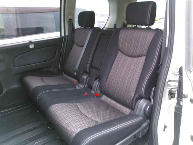 2014 Nissan Serena ハイウェイスターSハイブリッド auction photo 9