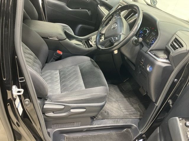 2019 Toyota Alphard wagon auction photo 8
