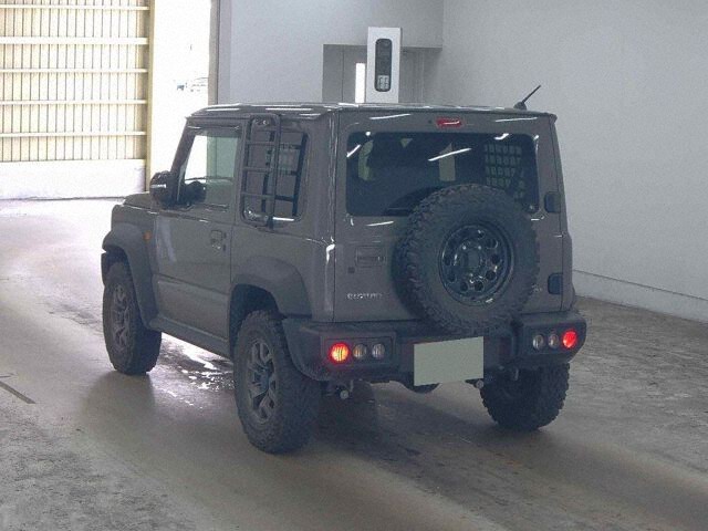 2023 Suzuki Jimny Sierra JC 4WD auction photo 2