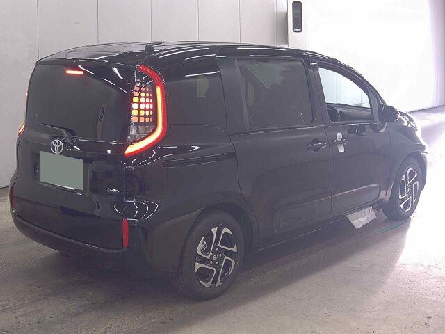 2026 Toyota Sienta ハイブリッドZ auction photo 5