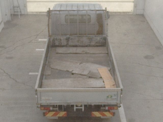 2018 Mitsubishi Fuso Canter Flatbed auction photo 3