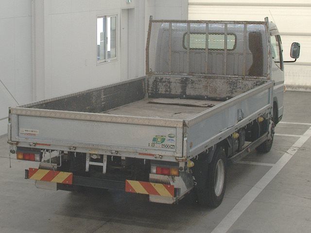 2018 Mitsubishi Fuso Canter Flatbed auction photo 2