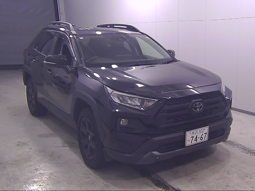 2020 Toyota RAV4 4WD Adventure Off-Road Package Japan auction vehicle