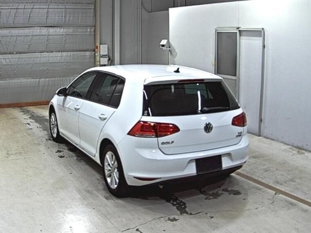 2016 Volkswagen ゴルフ TSIコンフォートラインブルーモーションテクノロジー auction photo 2