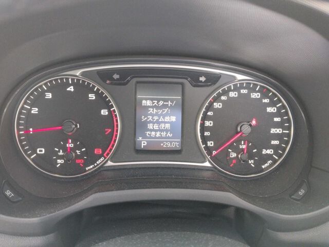 2011 Audi A1 1.4 TFSI auction photo 6