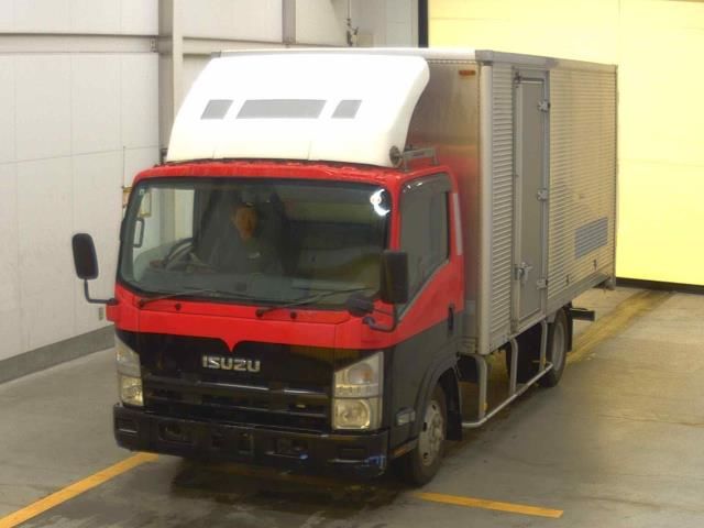 2008 Isuzu Elf バン Japan auction vehicle