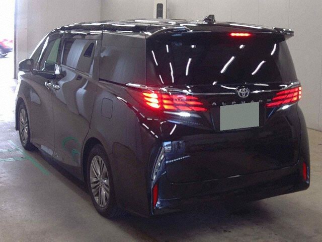 2024 Toyota Alphard Z auction photo 2