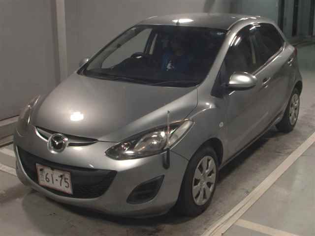 2012 Mazda Demio 13C-V auction photo 4