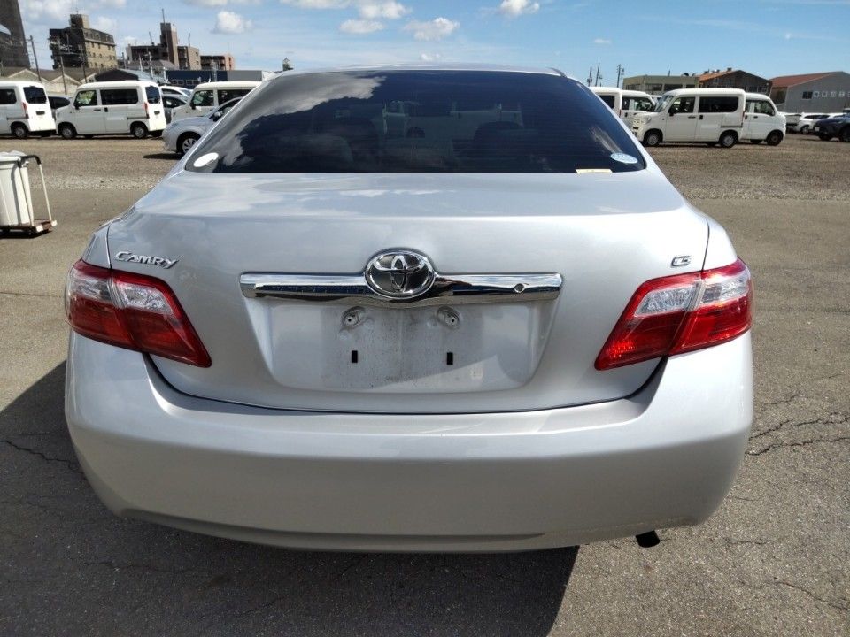 2011 Toyota Camry auction photo 5