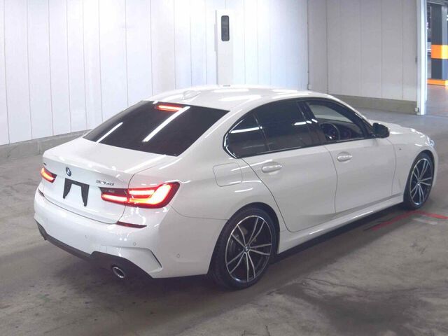 2019 BMW 3 Series 320DXDRIMスポツ 4WD auction photo 5