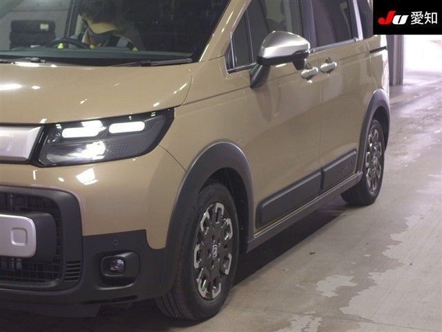 2026 Honda Freed e:HEV Crosstar auction photo 7