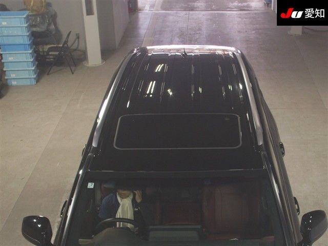 2023 Lexus LX LX600 Off-Road 4WD auction photo 9