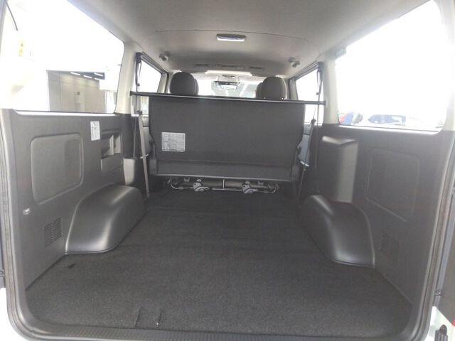 2026 Toyota Hiace Long Super GL auction photo 6