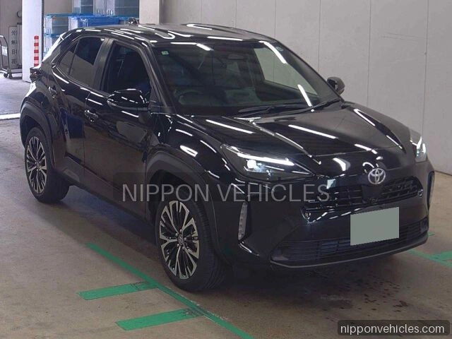 2026 Toyota Yaris Cross ハイブリッドZ 4WD Japan auction vehicle