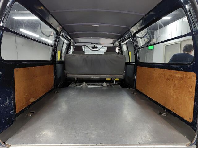 2003 Toyota Hiace Long Just Low DX auction photo 6