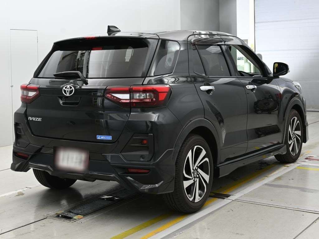 2022 Toyota Raize Z 4WD auction photo 2